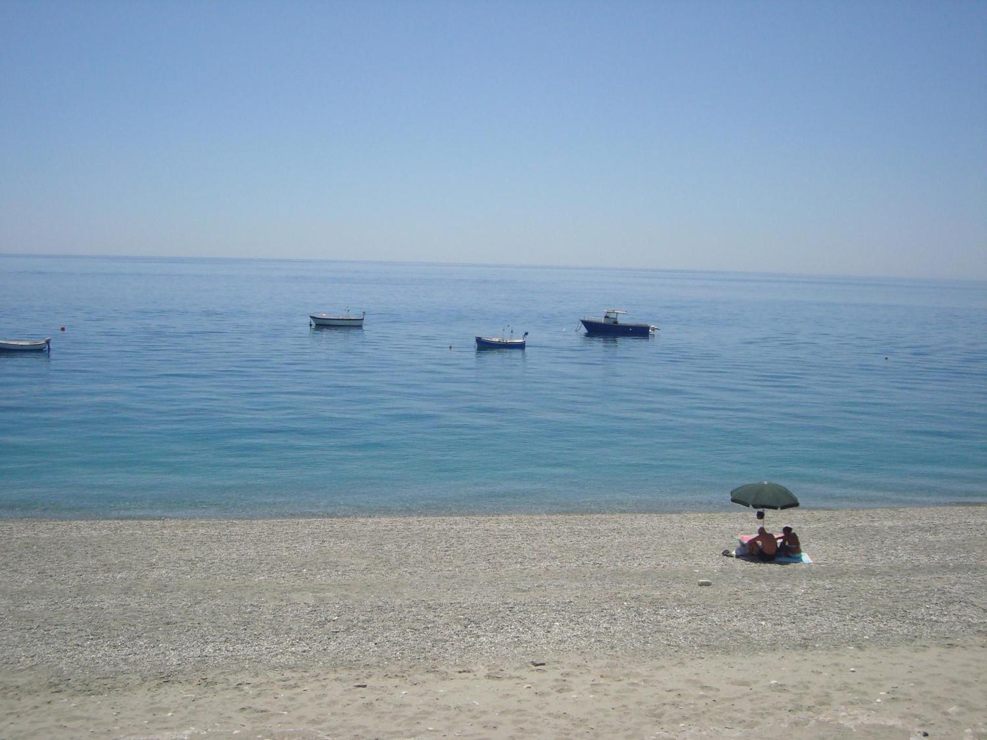 B&B Nereidi Melito Di Porto Salvo Luaran gambar
